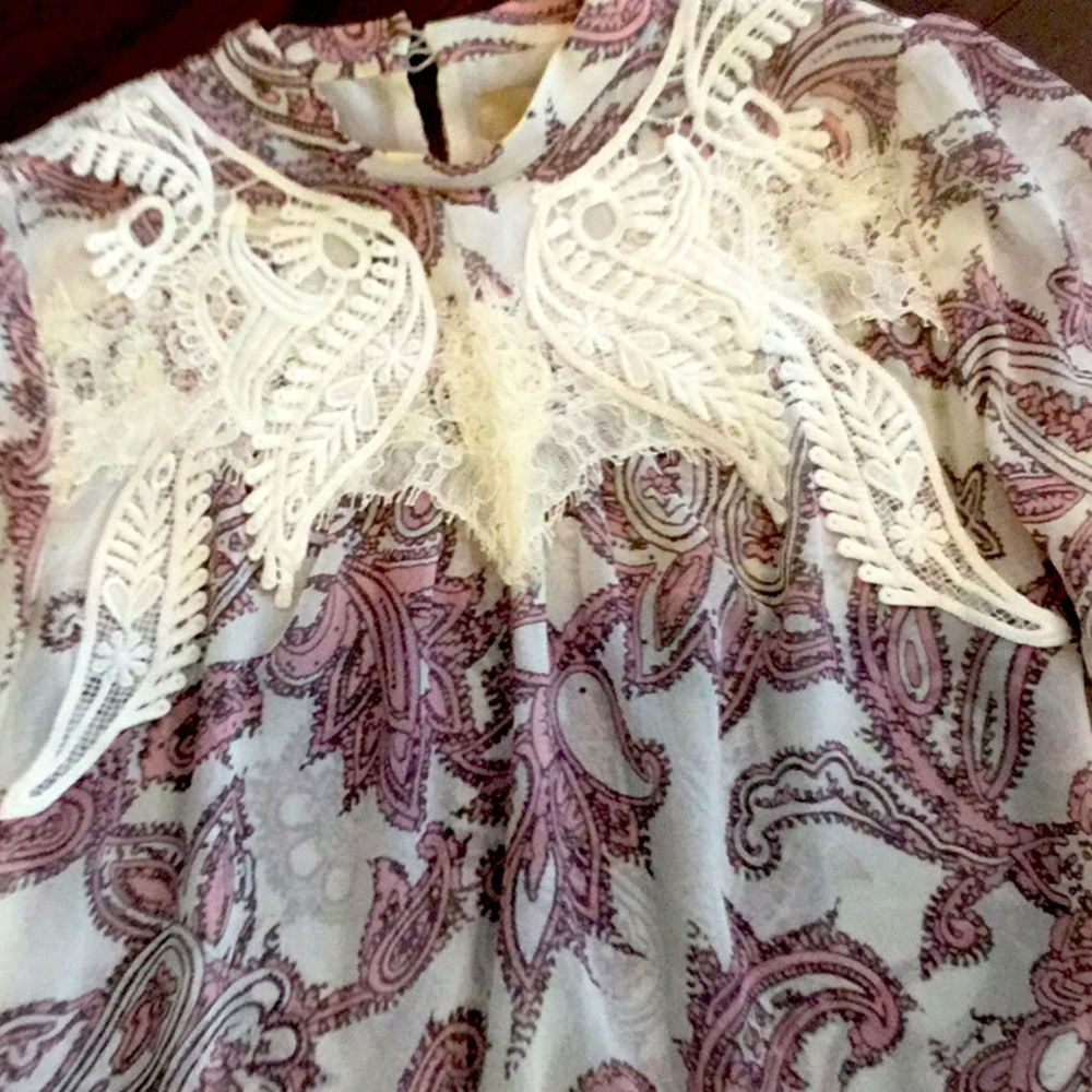 LOFT blouse - Picture 2 of 4